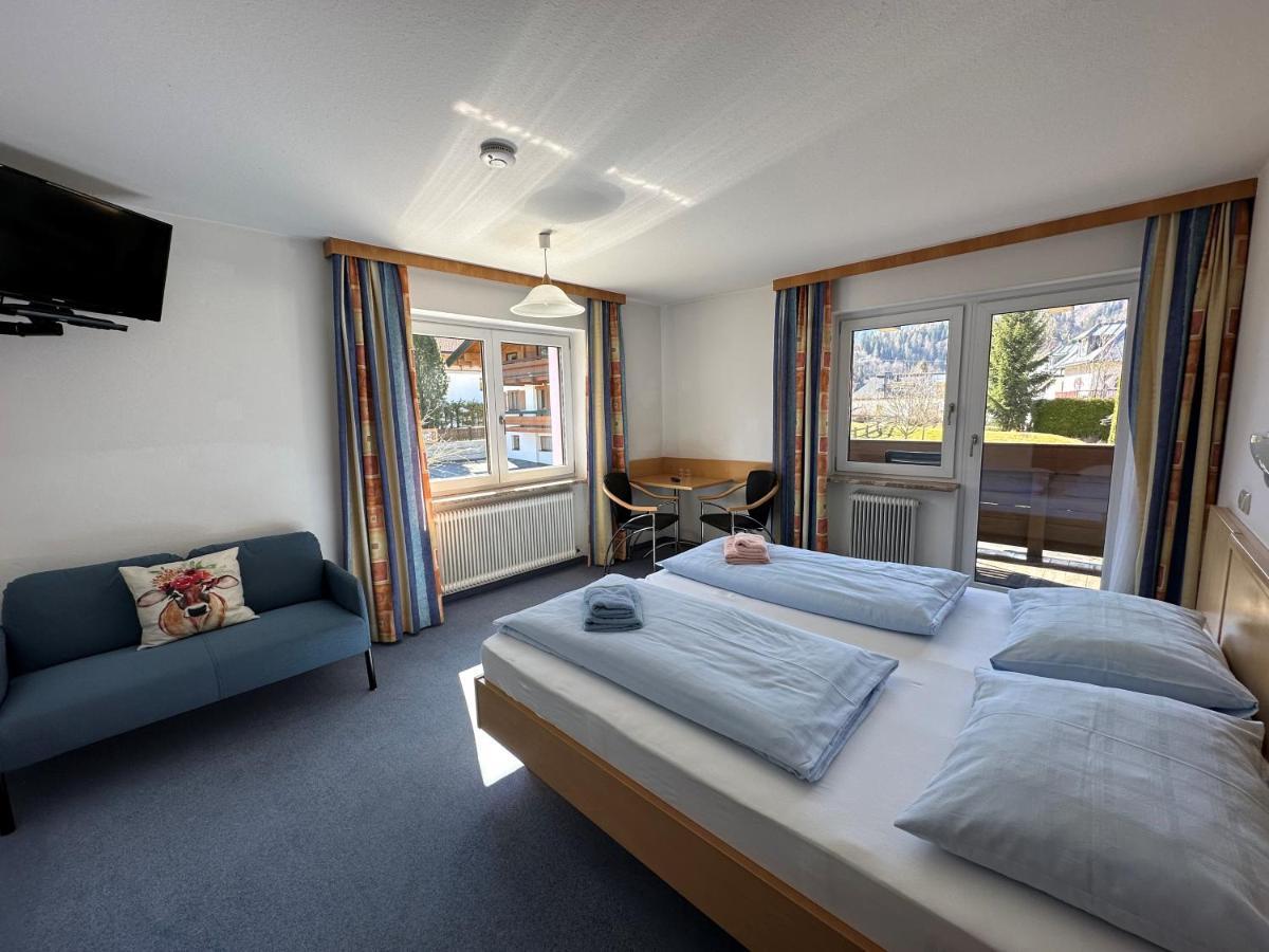 Pension Monika, Your B&B Including Summercard Kaprun Exteriör bild