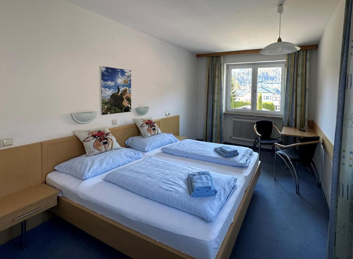 Pension Monika, Your B&B Including Summercard Kaprun Exteriör bild